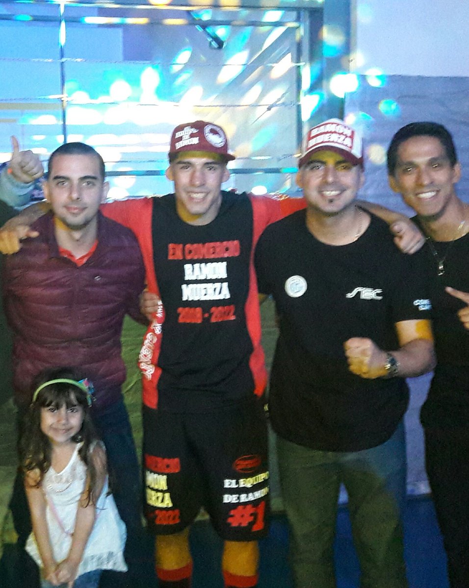 #NicoAndino #ElElegante 5to triunfo profesional, la verdad que sin la ayuda de Ramón que apoya el deporte esto sería imposible #RamonMuerza2018 #SomosTodosComercio @RamonMuerzaSEC <a href="/SubOrganizacion/">jose medina</a> <a href="/aldecoto/">alberto aldeco</a> <a href="/Edgardo26540003/">pana</a> <a href="/JairDominguezAR/">Hola Jair</a> <a href="/VCristianHernan/">Cristian Hernan</a> <a href="/eldeividquemero/">el deivid</a>