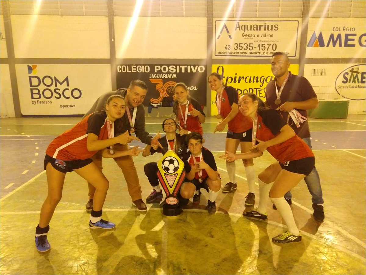 11_brenda's tweet photo. Pra quem desacreditou 🎖️🏆
#terceiro #taçarosa #valeutime https://t.co/1YbLiMytTz