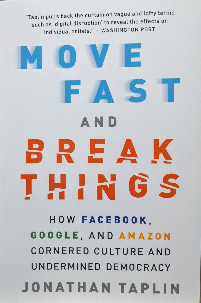 cscolari's tweet image. Librerías de #NYC invadidas de volúmenes CONTRA la cultura digital. Seguimos empantanados en el debate #Apocalipticos vs. #integrados hipermediaciones.com/2018/05/24/el-… @piscitelli