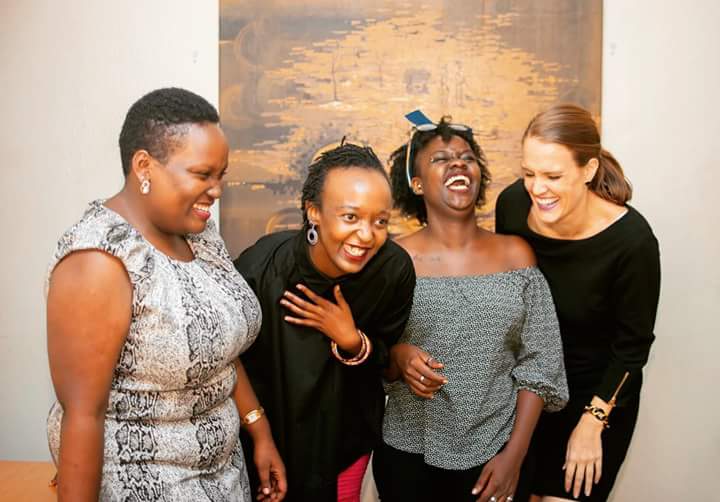 thatkemi's tweet photo. Wondering who my friends are?
These beautiful happy ladies.
Picture by @NinnoJackJr
#Team4040 https://t.co/bEvjJ4KYLh
