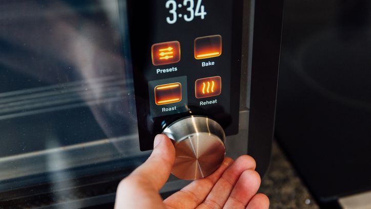 CNET's tweet image. These countertop appliances take new approaches to cooking cnet.co/2NNa4JY