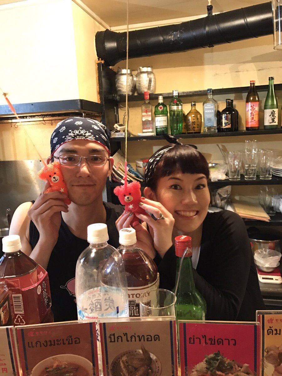 momothaithai's tweet photo. お待ちしてます＼(^o^)／。 https://t.co/mYPmR2DkDA