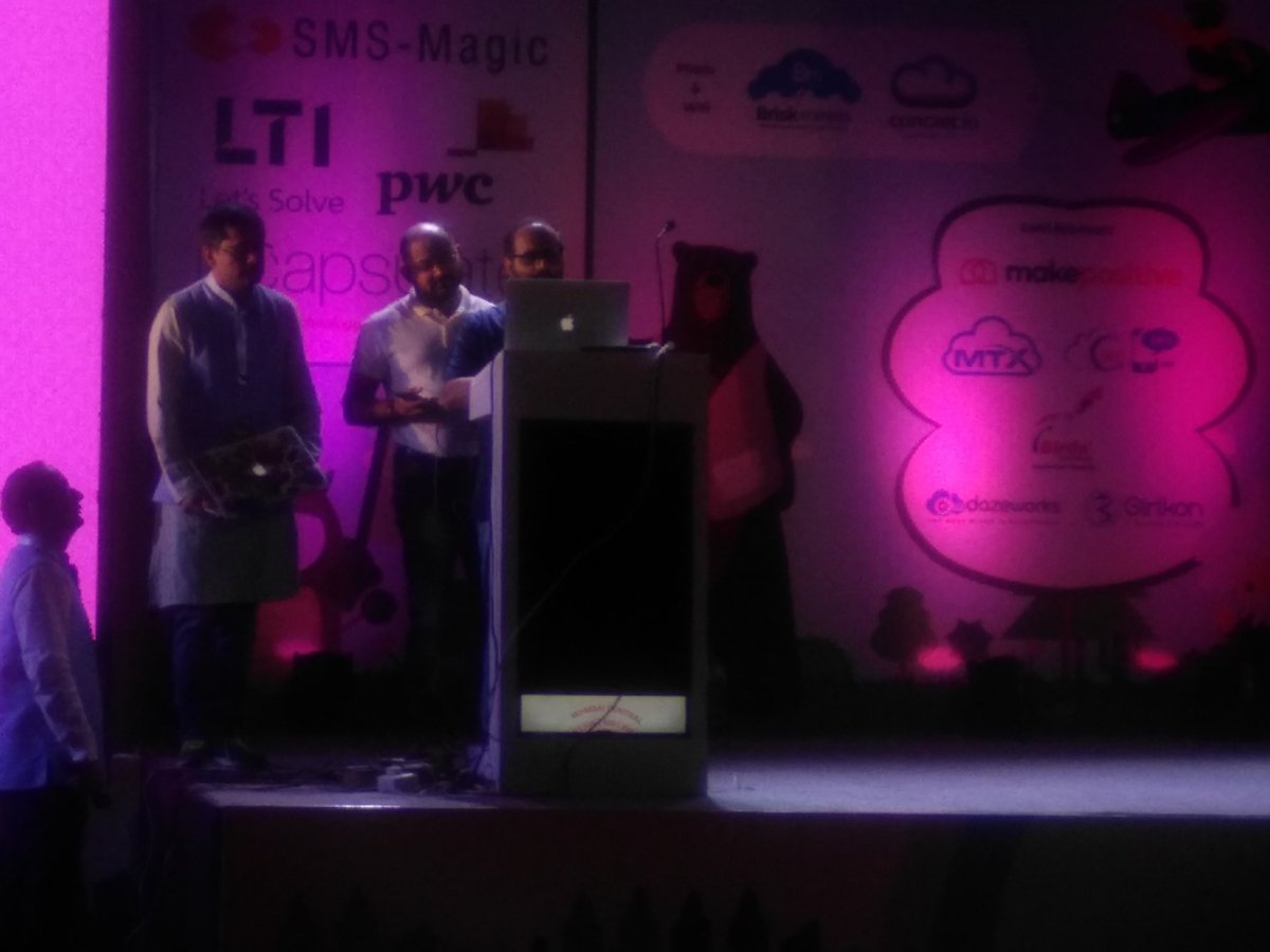 tsharma30's tweet photo. #JDF18 #Briskminds #forceguru AI key note https://t.co/OEVHYuwVlH