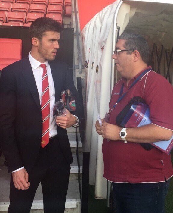 Happy 37th Birthday to former  midfielder Michael Carrick, have a great day my friend 