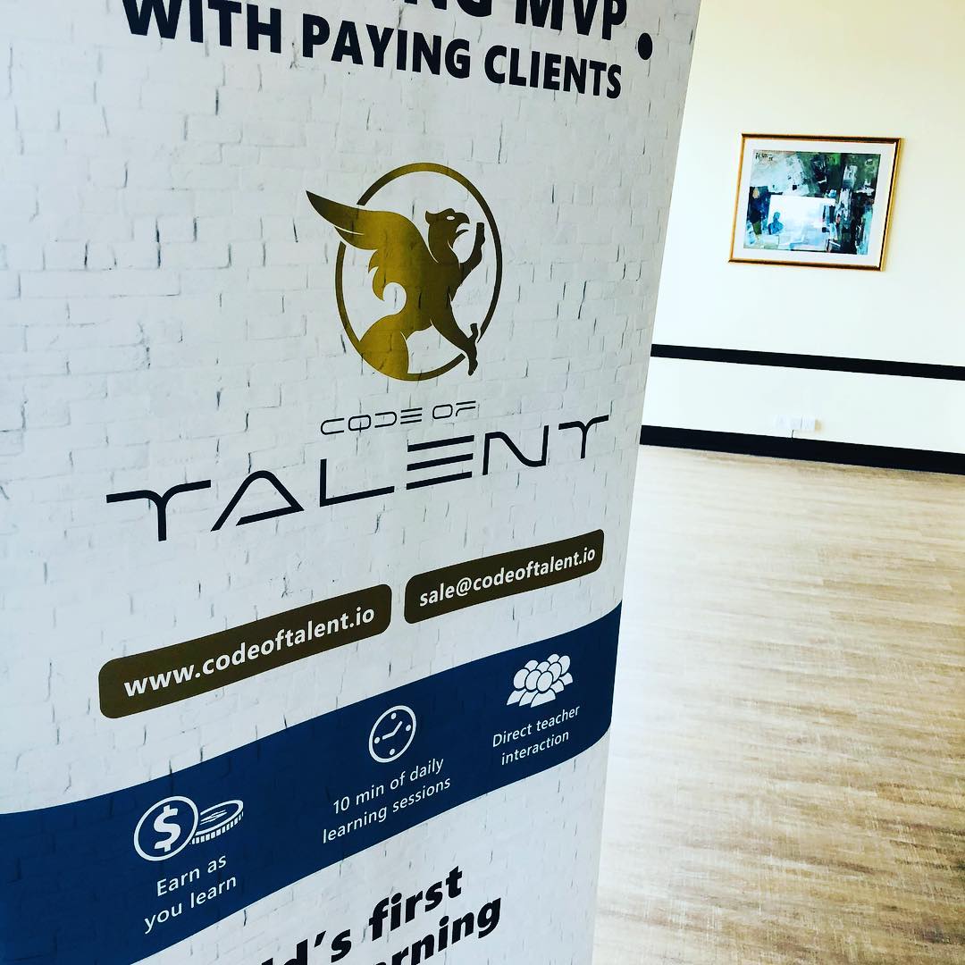 CodeOfTalent's tweet image. Hanoi event about about to start. Pan Pacific Hotel.