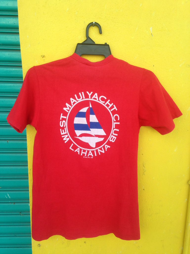 thriftboy_my's tweet photo. Vintage Hawaii. Tag crazy shirt made in Usa. Size M. whatsapp 017-9750028 #hawaii #vintage #1980 https://t.co/IgonULla33