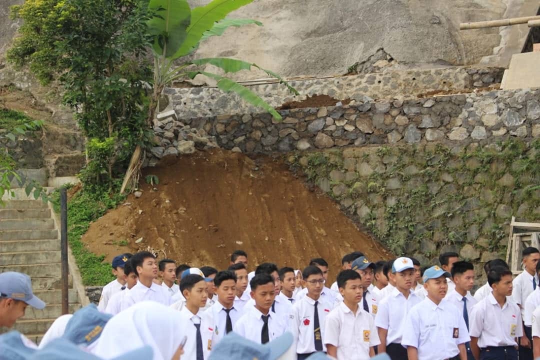 SMA PLUS AL-WAHID tweet media