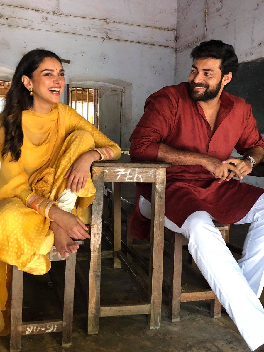 trailerNteasers's tweet photo. Young Heros  with @VamsiPaidipally https://t.co/sHligvHYRn