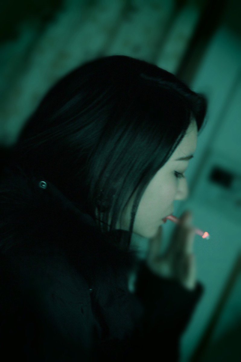 喫煙女子 No Twitter Model Mh V Jk Photo By Tani Ayaki Tobacco ブラックデビル ピンクローズ 喫煙女子 No Twitter Model Mh V Jk Photo By Tani Ayaki Tobacco ブラックデビル ピンクローズ