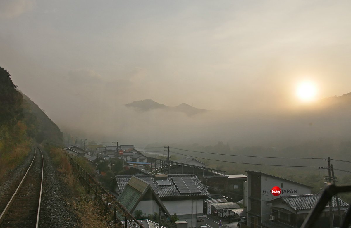 GoGayJAPAN's tweet photo. This sunrise got us speechless...๐ฎ
#japan #shikoku #gaytravel #gaytrip #gaytours #gayvacations #japangaytravel #gogayjapan https://t.co/1yH12PDl9p