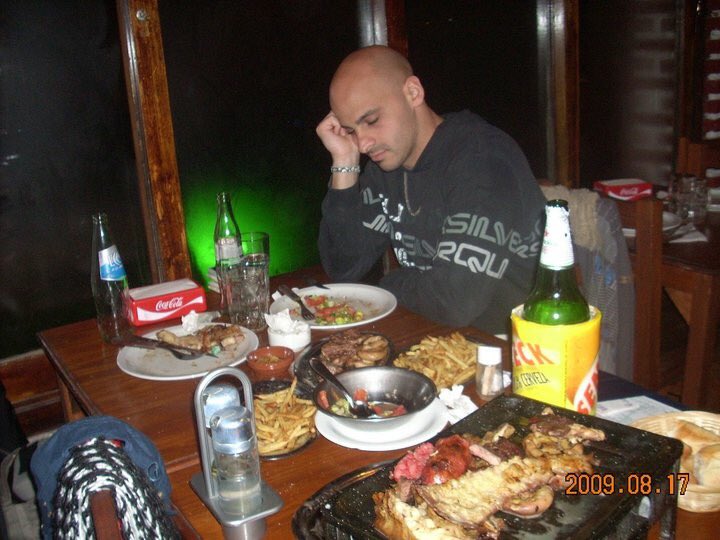 Montajedeolas's tweet photo. Throwback (2009) - Costa del Este
Lo que te pasa cuando te queres comer una parrillada solo. #asado #asadosrgentino #parrilada #instaphoto #costadeleste #costaargentina #buenosaires #argentina #findedespa https://t.co/Yw6cLc1UPA