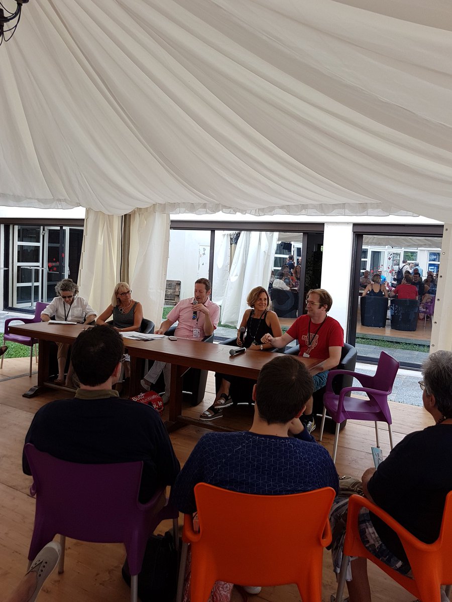 TDiagonale's tweet photo. Retour sur #BlancheNeige2048 #festivalmimos #mimos2018 https://t.co/I15U85MAmx