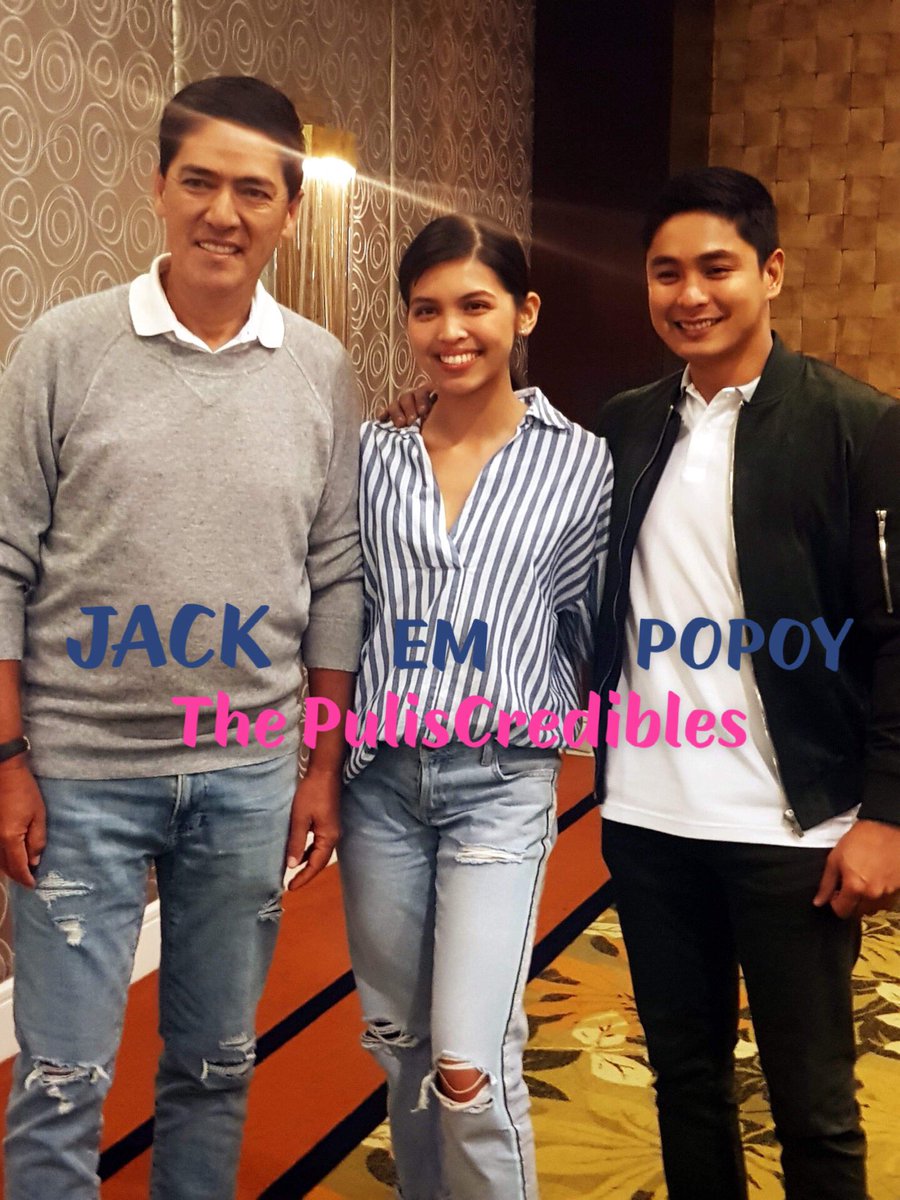 ramsdavid's tweet photo. Masayang Pasko ito panigurado. #PuliscrediblesStoryCon @mainedcm https://t.co/80raDP1tpx