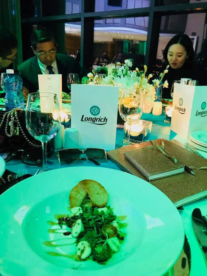 OrganoSA_'s tweet photo. #Longrich D6,7 and Star Directors #Galla Dinner 🍹🍸 https://t.co/c7u8OriC4S