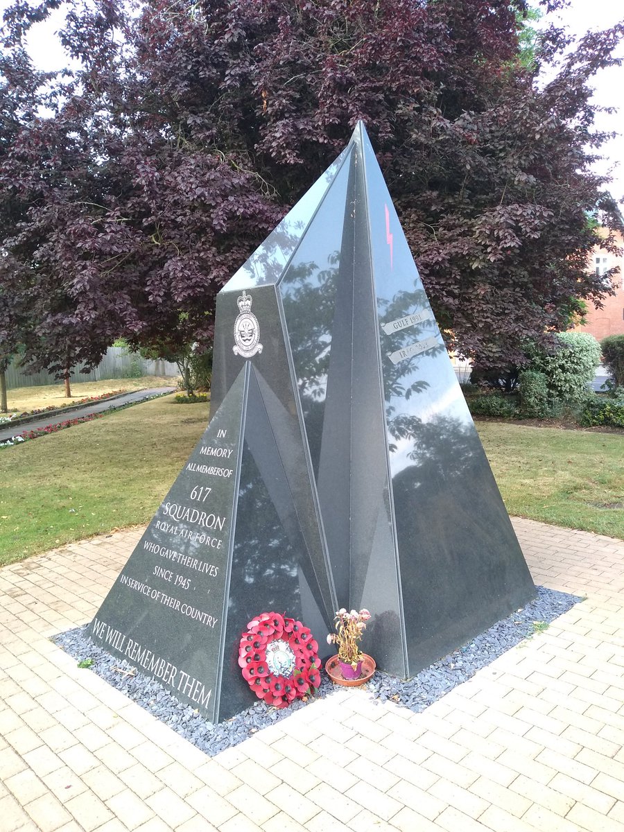 WarwalkerUpdate's tweet image. Very interesting day spent visiting aviation sites in Lincolnshire including the memorials in Woodhall Spa to those in 617 "Dambusters" Squadron killed in WW2 and in subsequent conflicts.