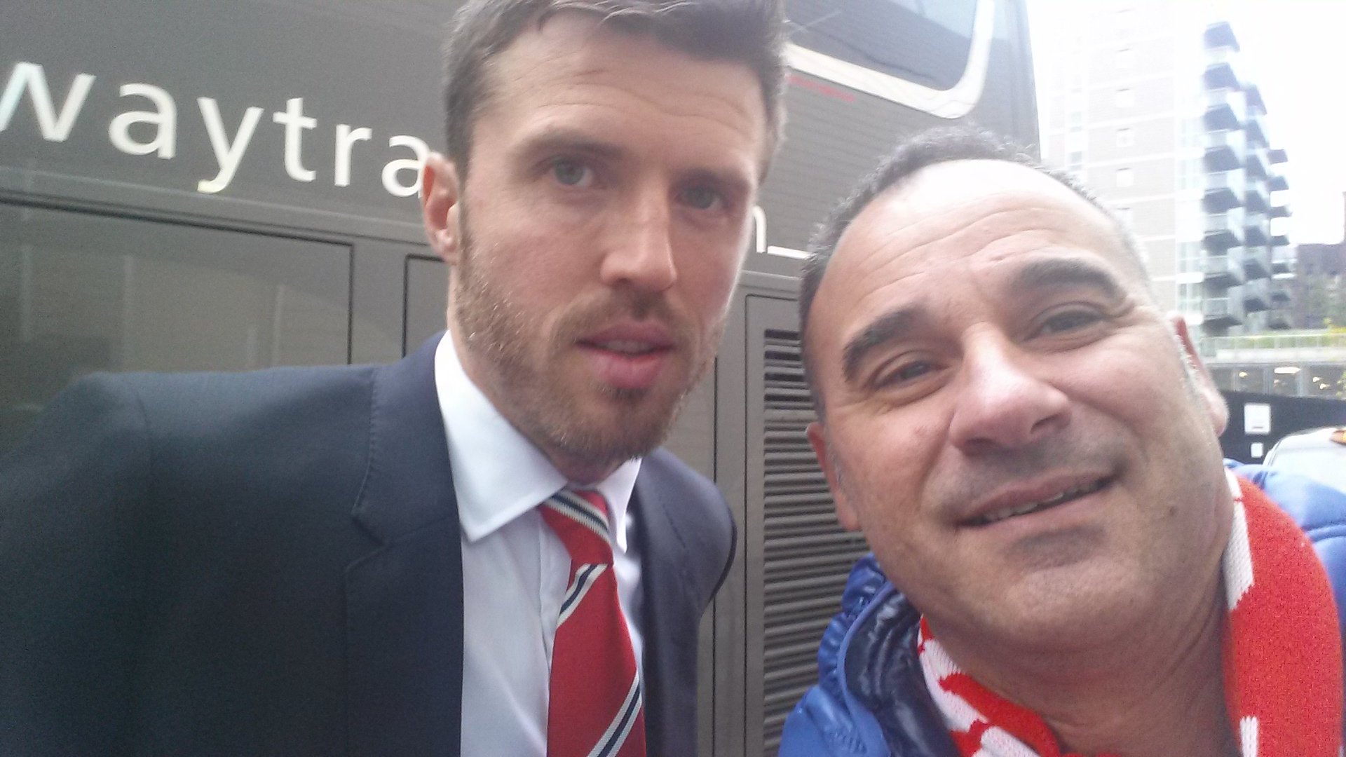 Happy 37th Birthday to Michael Carrick    12 years, 18 trophies. What a player!        