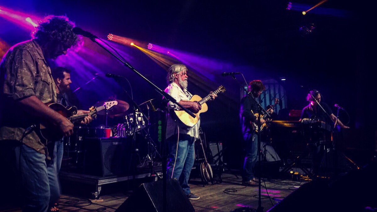 JamBandPurist's tweet photo. I didn't get enough @LeftoverSalmon last weekend! Here at @floydfest with great performances from Leftover and @antibalas More to come with @blueridgerockz #jam #jamband #jambands #jambandscene #jambandpurist #floydfest #leftoversalmon #antibalas #music #live #livemusic https://t.co/9HQTv7FVXw