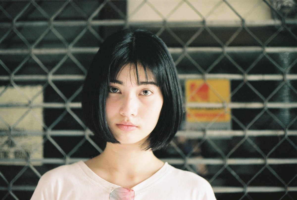 analogfilmkorat's tweet photo. ยิ่งถ่ายยิ่งหลงไม่ได้คมบาดใจแต่สีที่ได้นี่สุดจิงๆ #leicam6 #summilux #analogfilmkorat #รีวิวโคราช #คนรักกล้องฟิล์ม #filmnotdead #kodakporta #portraitphotography https://t.co/VcmEENbVaH