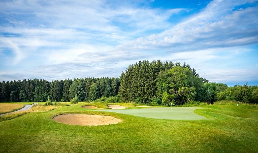 #PLATZINFORMATIONEN
<a href="/MunichGolf/">Golf Valley Munich</a> #Golf

28.07.18 

😎☀️: 27 Grad

📆 Clubsekretariat 8-19 Uhr
⛳️ DesignerCourse offen
⛳️ Golfpark offen
⛳️ Drivingrange offen
🍴 @EsszimmerValley geöffnet, #Mittag #Pizza #hausgemacht

#Picoftheday <a href="/goodsundayz/">GOOD SUNDAYS</a>

<a href="/FinumFinanzhaus/">Finum.Finanzhaus AG</a> Masters 2018