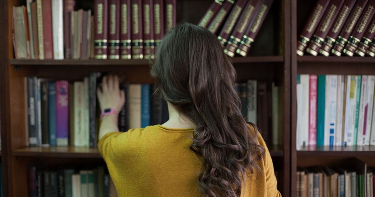 BookLikes tweet media