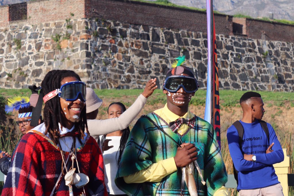 MTVBaseSouth's tweet image. This is how you #LiveLifeInColour at the #MTVBaseVJSearch in association with #Breezer.