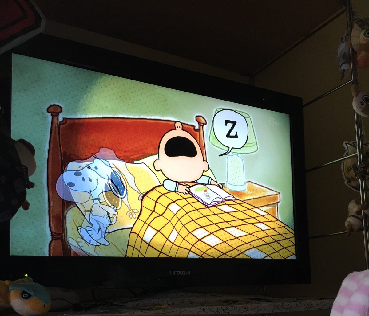 Pipi Mhw Ib A Twitter 今やってたスヌーピーのアニメで帽子かぶってベッドで横になってるスヌーピーが可愛すぎて写真撮ろうとしたら間に合わなかった