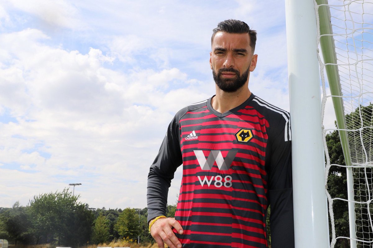 FootPollClub's tweet photo. ✍️ | Who has had the better summer transfer window so far?

🔁 | Fulham
❤️ | Wolves https://t.co/jgb92pQmyP