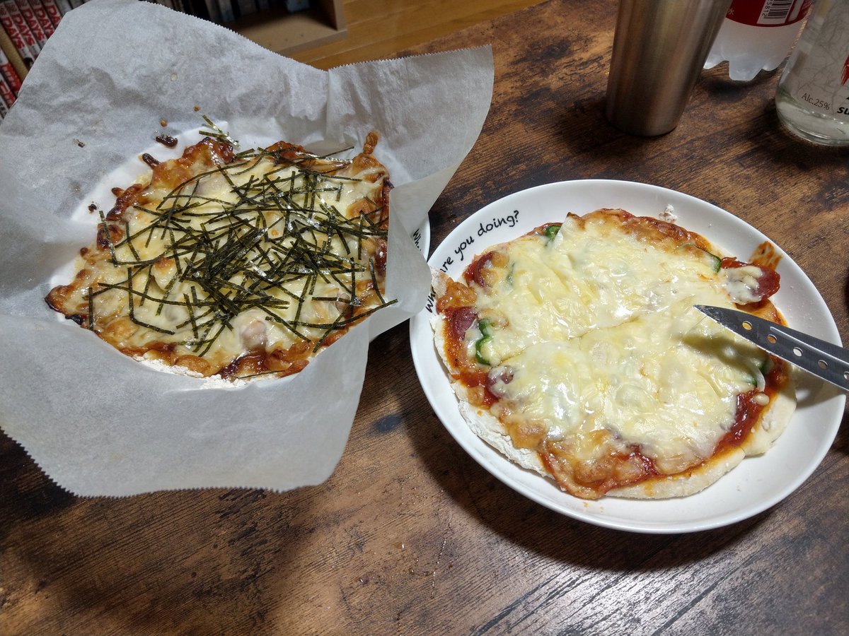 sthtmhk's tweet photo. 今日はピザ https://t.co/pPcDL30Vpl