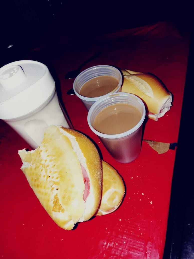 RafaelBalla3's tweet photo. #DevidoHorário🕣 ... #😋☕

#BooomDi@ ... #🙌🌍🏜 https://t.co/KRkRU7rRHI