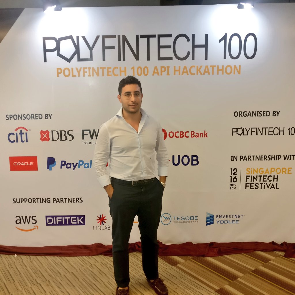 Difitek's tweet photo. Meet our V.P of Operations, @ArmodioLuigi at the #PolyFintech100 hackathon event in Singapore. πΈπ¬
#sff2018 #SGFintechFest https://t.co/p9RBn5ib8X