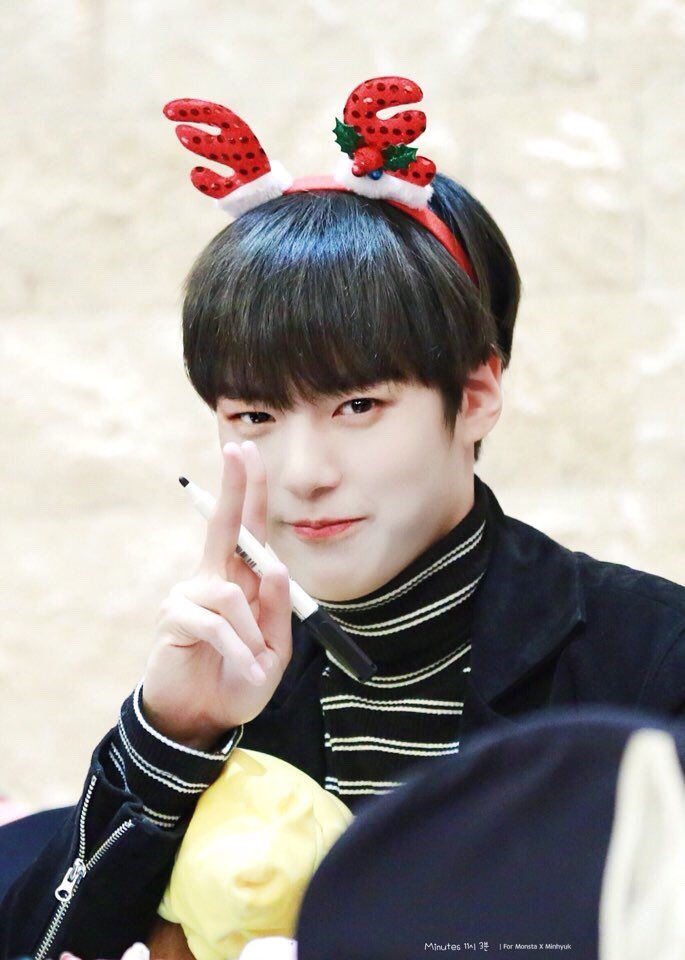 BLACKHAIR_GOOD's tweet photo. 7. 몬스타엑스 민혁 https://t.co/SS0yeMAnLL