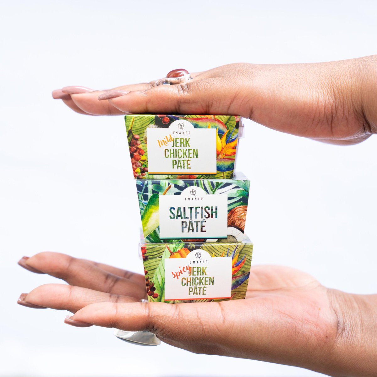 It's finally the #weekend 🙌 We're planning today's lunchtime spread, and since we couldn't choose just one of our pâte's, we're going to have all three! Because life's better with a bit of choice!