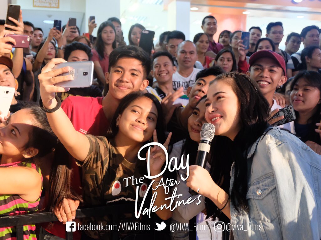 VIVA_Films's tweet photo. Thank you Market! Market! for joining Bela Padilla and Marion Aunor for the #ppp2018 mall tour. 

#TheDayAfterValentines opens August 15 in cinemas nationwide! https://t.co/r9NWmBgD3S