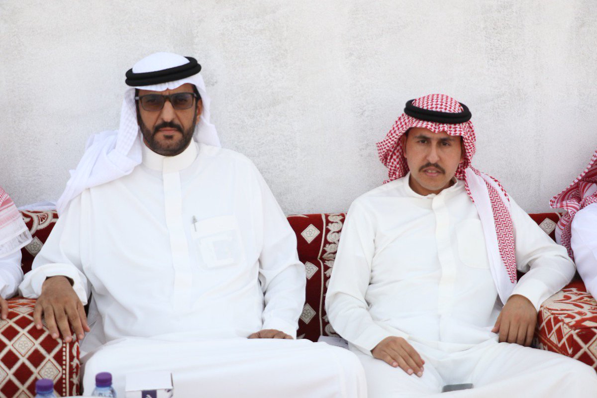 تشرّف رئيس نادي سميراء الاستاذ / سلطان الجلعود عصر يوم الجمعة ١٤ / ١١ / ١٤٣٩هـ بحضور نهائي بطولة نجوم سلمى بالمعازل والحفل الختامي والتكريم للداعمين والفرق المشاركة 
كل الشكر والتقدير للقائمين على البطولة واللجنة المنظمة .