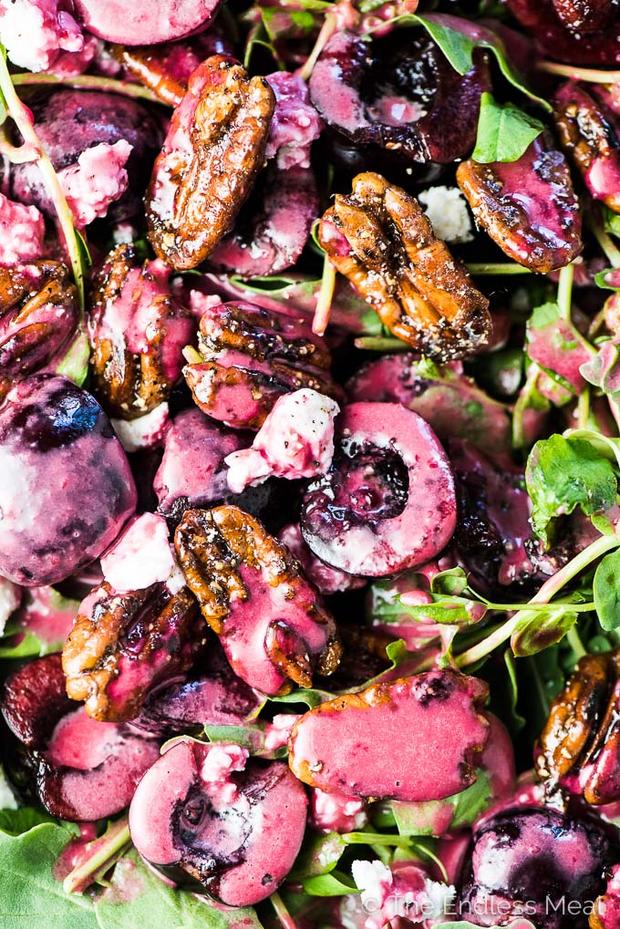 TheEndlessMeal's tweet photo. This Fresh Cherry Salad is incredible! It's made with sweet @bctreefruits cherries, peppery arugula, spicy candied pecans, goat cheese or avocado and tossed in an easy to make fresh cherry vinaigrette. #BCTFCherries #LookforourLeaf #OkanaganGrown #ad https://t.co/cocXEnYKFM https://t.co/kLtBmTNgyU