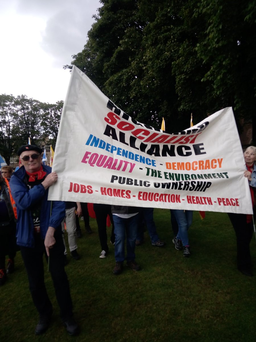 SSP_Highland's tweet photo. #AUOBInverness  Red Section on the way! #TeuchterSocialism https://t.co/0UVHqllqq4