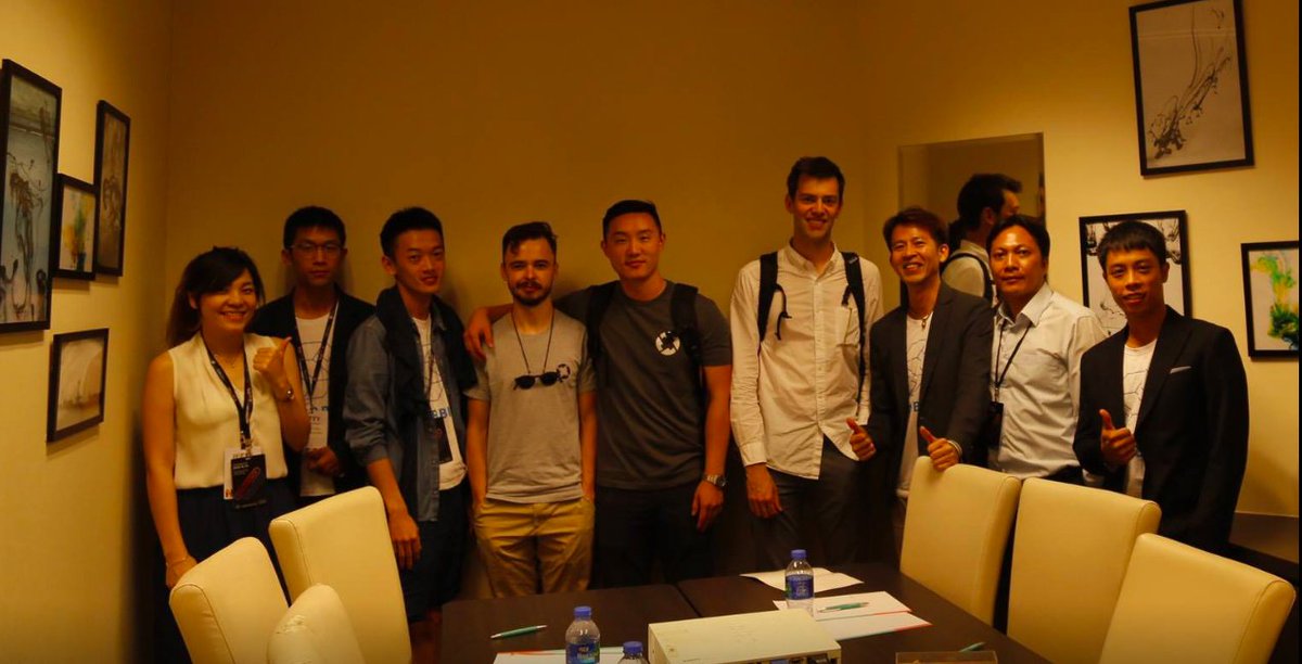 StarBitInno's tweet photo. 🌟STAR BIT ®technology team just finish the meeting in hong kong🌟🌟
Our technology team will share the experience and the result of the meeting with you in tomorrow's launch event!!
#STARBIT #STARBITEX #思偉達創新科技 https://t.co/c5EwZybw1p
