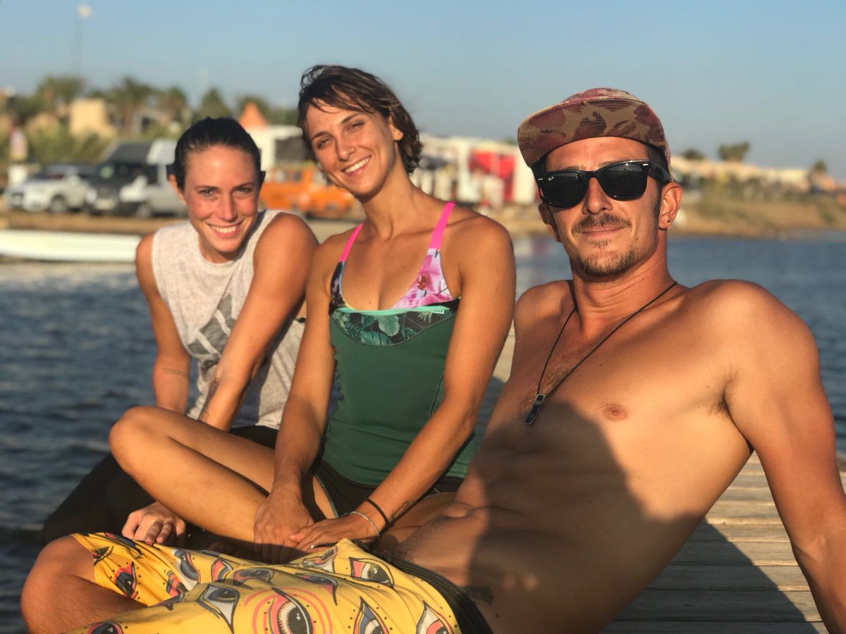 Mughoot's tweet photo. We only take them if they’re crazy 😜🤟🏻 thank you guys for this amazing shooting week! @ReginaBaresi / Francesca Bagnoli / Gianmaria Coccoluto 💪 🔜 #newproject #passioniaconfronto #summer #sport #office #digitalmarketing #nfathletes #nfsport https://t.co/OUCwHTZIvB