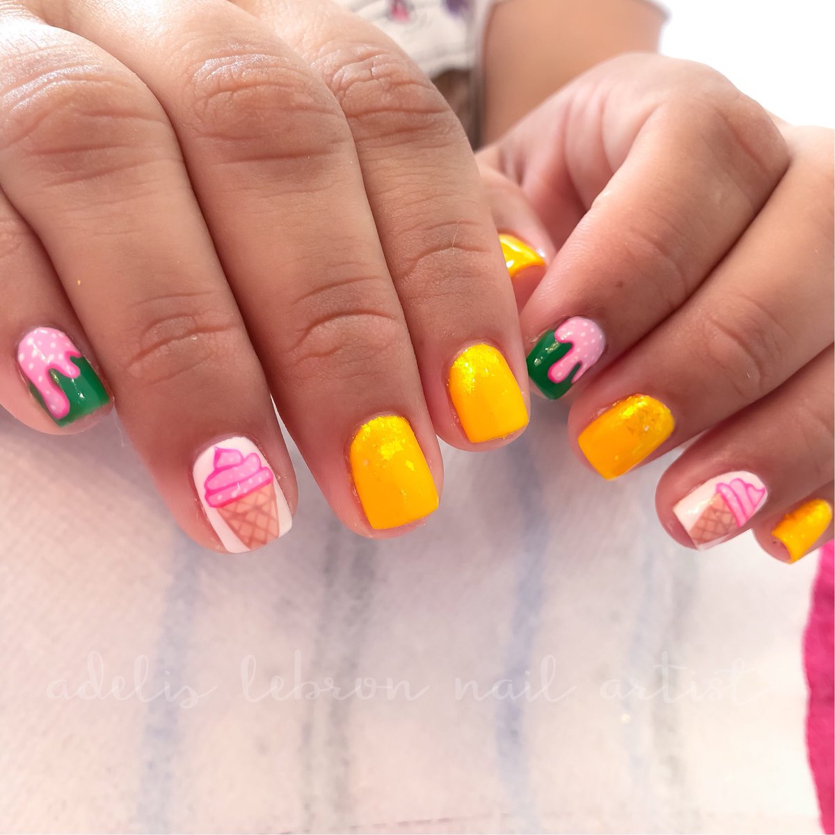 Adeliss's tweet photo. Ice cream nails! https://t.co/R7UHmkC3pM