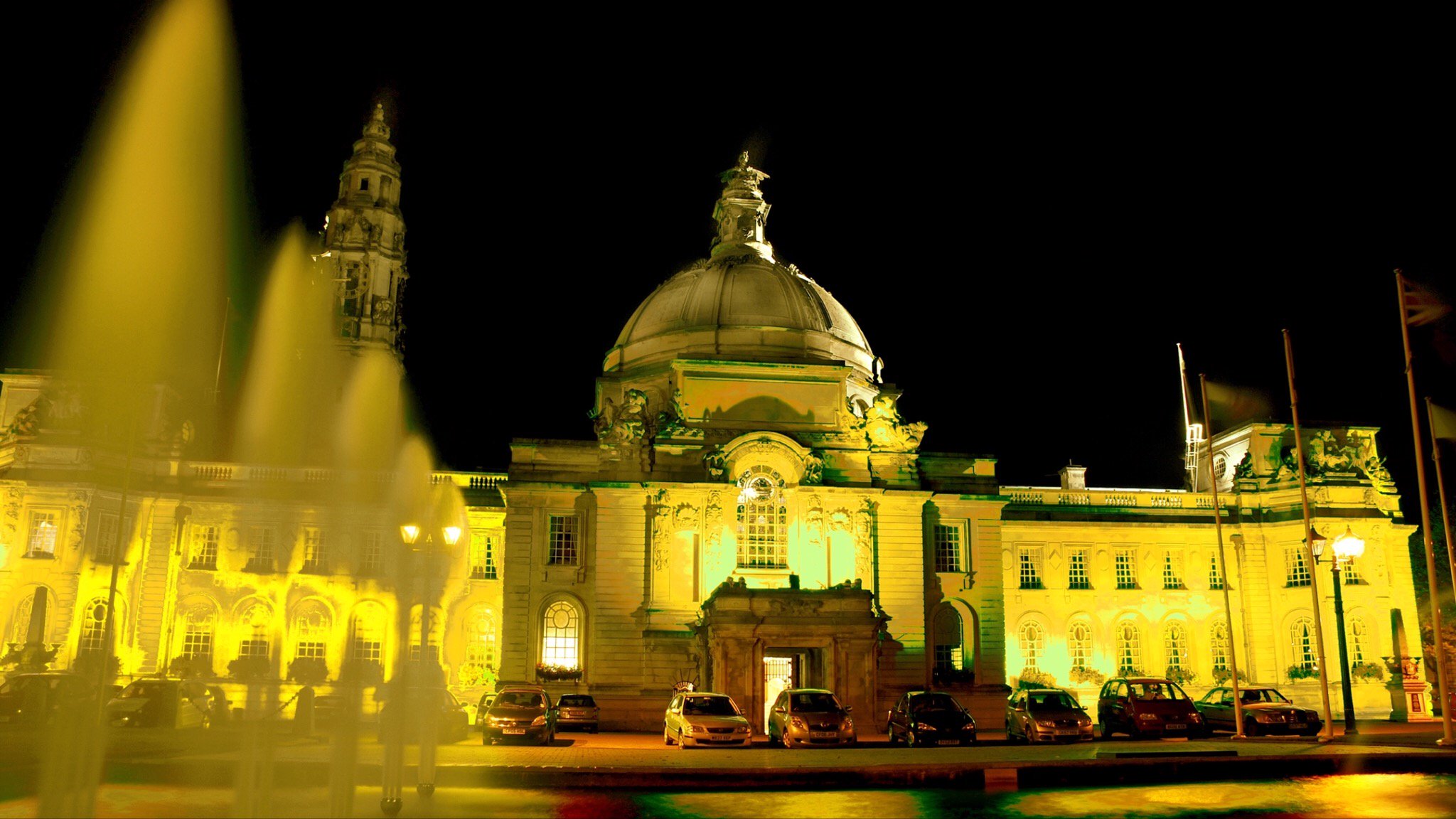 Cardiff Council on Twitter "City Hall will be illuminated bright