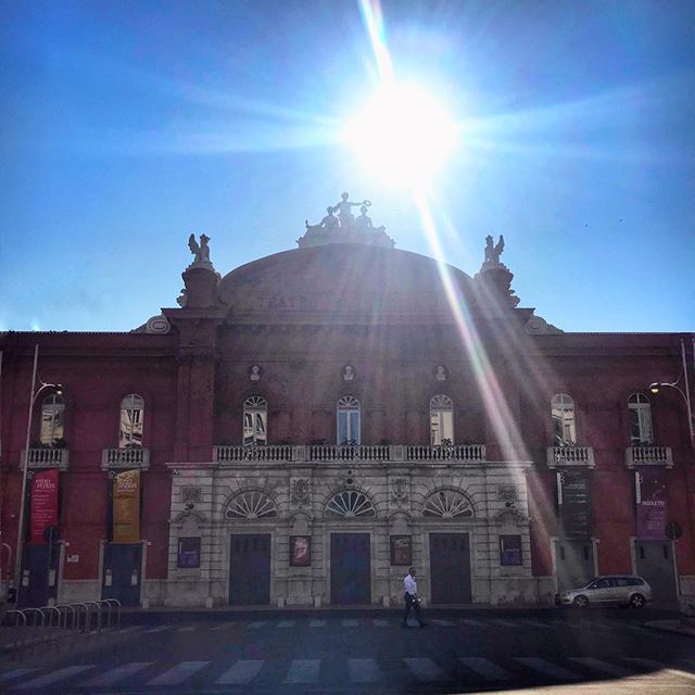 diegodm72's tweet photo. Teatro Petruzzelli. #shotoniphone •
•
🎨 #art #toptags #artist #artistic #artists #arte #artlovers #instaartoftheday #myart #bari #illustration #instabari #artstagram #color #instaart #painting #bariview #teateopetruzzelli #paintings #watercolor #wat… https://t.co/fOZAqXPHFo https://t.co/Yd70VqZChP