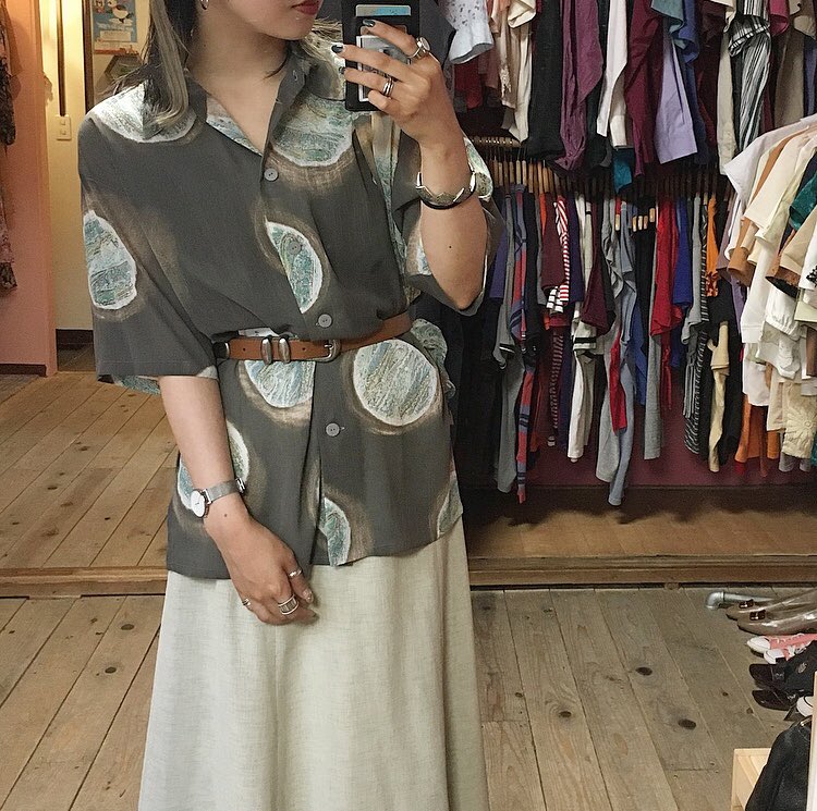 new ♡♡♡
《 柄シャツ 》
.
大量入荷です ♥️♥️
秋らしい色味を選んでみました！
お洒落さん必見です♡
こちらも8/3までセール
対象となっておりますので、
是非この機会にお立ち寄り
くださいませ 🐆
.
.
#spia #古着屋 #レディース