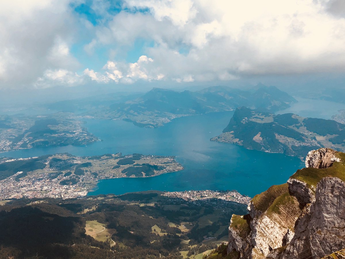 peakdate tweet picture