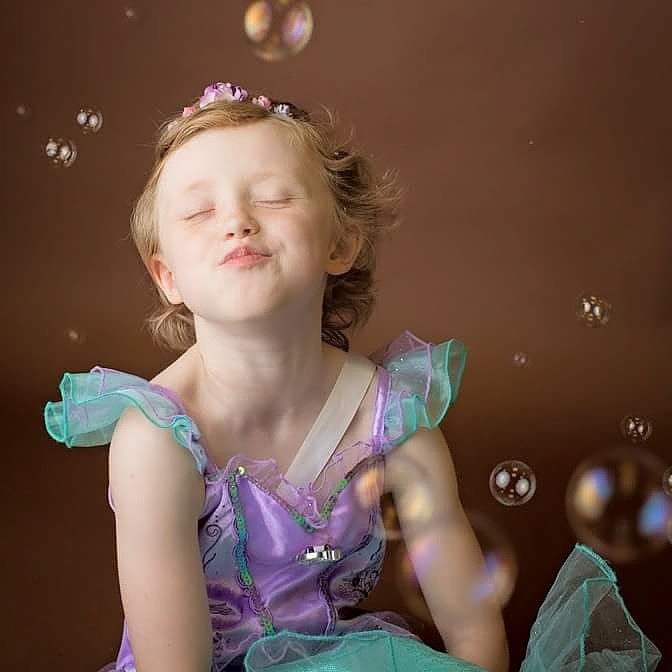 RoarForJess's tweet photo. I will be in and out all day today, but will check in as much as I can.  You are all amazing and your support means so much ♥️♥️😘😘 #RoarForJess https://t.co/j3Tkh4VduW
