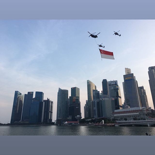 zack_lim's tweet photo. onwards singapore https://t.co/XbnIOoKLK8 https://t.co/RhPVYNAEP3