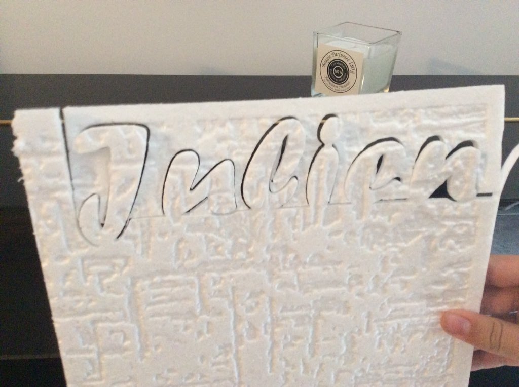 Imprimantes3D's tweet image. [Live Tweet MiniCut2d+] Le peigne

Comme pour une #imprimante3d il faut trouver la bonne chauffe en fonction de la matière. Par exemple pour un polystyrène expansé de basse qualité comme ici une chauffe à 40% fonctionne bien 👍

#maker #cncfab @elcp72 @MiniCut2d