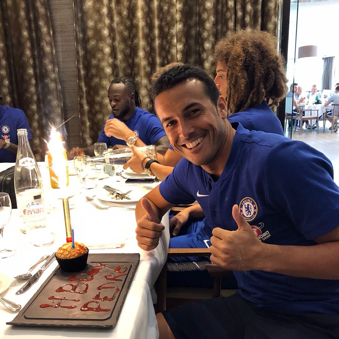 _Pedro17_'s tweet photo. 31! Thanks a lot for your greetings and fondness / ¡31! Muchas gracias a tod@s por vuestros mensajes y muestras de cariño 3⃣1⃣  🎉😃 https://t.co/MjAH66o5Cn