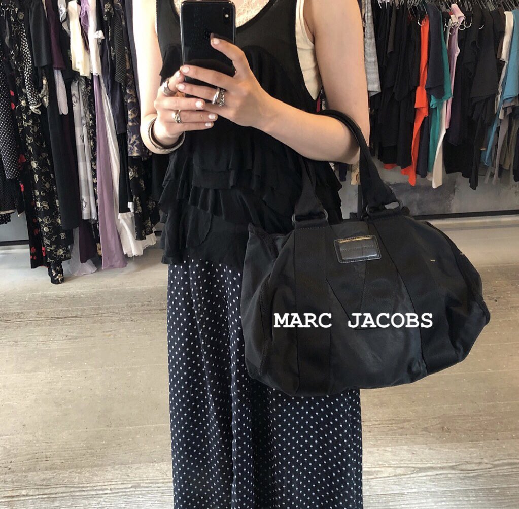 本日SALE初日♡♡

たくさんのご来店ありがとうございました！明日もブランド古着大量入荷です！Burberryなどもまだ残ってます♡

 <a href="/spia_select/">SPIA used & select</a> 

#spia #used #中崎町 #大阪古着屋