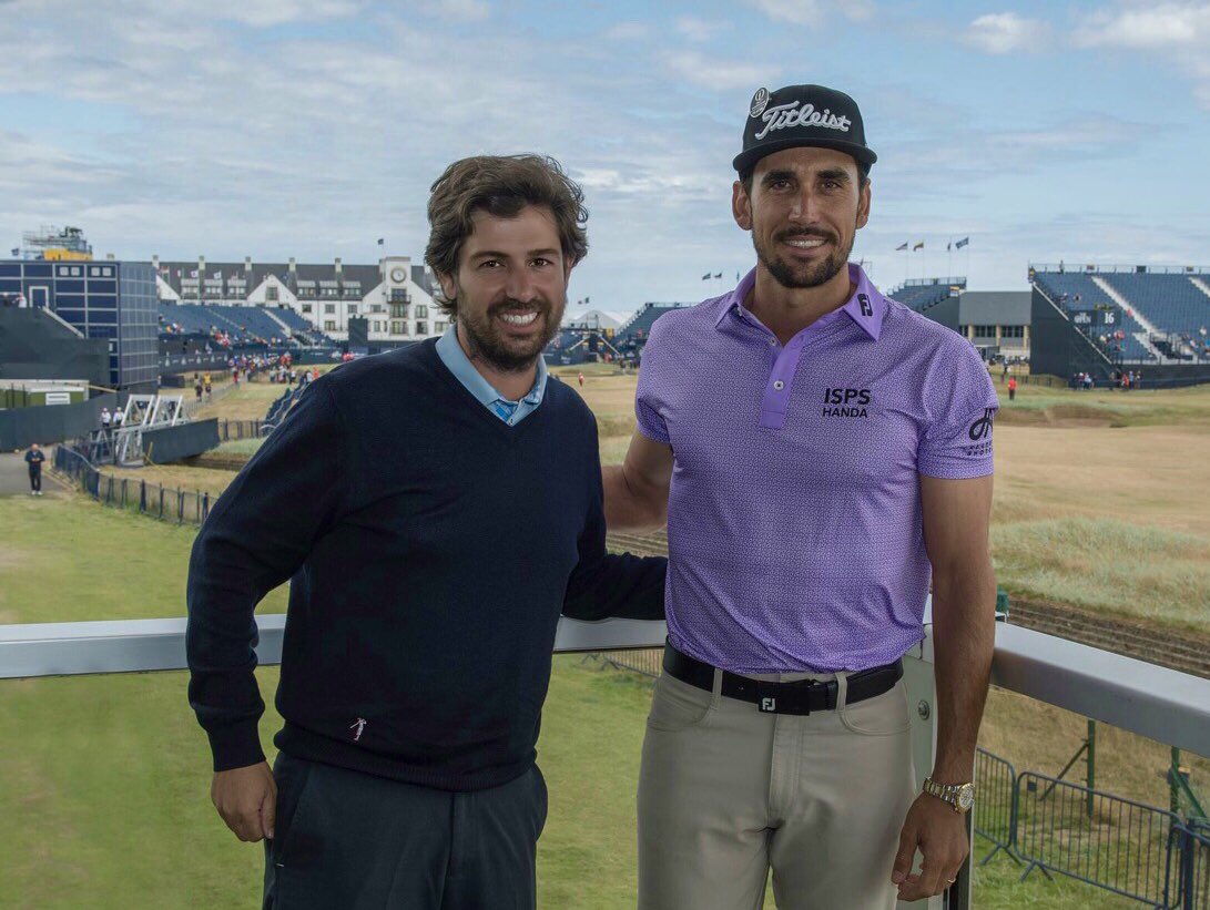 Gracias a <a href="/RCabreraBello/">Rafa Cabrera Bello</a> y a <a href="/Rolex/">ROLEX</a> por el trato y la amena e interesante charla. Nos os perdáis la entrevista 👇🏻
golflick.com/tener-la-cabez…