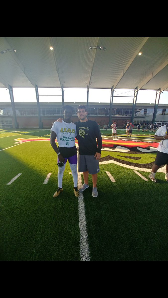 baba_conate's tweet photo. Thank you again coach Bobo for taking us all the way down to Birmingham to visit these high-level colleges. Also thank you UAB for having us we hope y'all enjoyed the show that we put out.
#UAB #D1freak #thed_zone https://t.co/KjBHnSe4IX